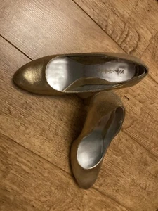 LADIES MISS SELFRIDGE SIZE 5 GOLD HIGH HEELED SHOES - Picture 1 of 5