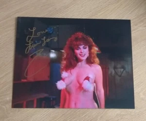 Lisa Loring (+), Original Signed Photo 20x30 cm (NST) Addams Family - Picture 1 of 1