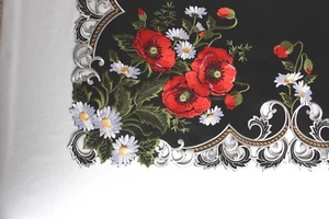 Stickerei, Tischdecke, Tischläufer, Mitteldecke Deckchen Schwarz mit Mohn blumen - Bild 1 von 15