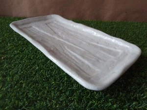 Lovely Little Preowned Textured Ceramic Pottery Hors d'oeuvre Nibbles Tray Dish - Picture 1 of 9