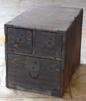 Cajonera de madera vintage japonesa chatarra Tansu KOHIKIDASHI 9,8x14,4xH11,3 pulgadas Foto 1 de 4