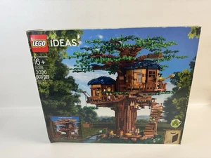 LEGO Ideas Tree House 21318 NIB - Sealed Box w/ Wear - Foto 1 di 8
