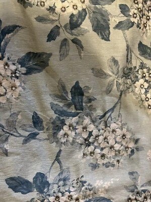 Cynthia Rowley Hydrangea Flower Table Runner With Beads - Image 1 of 4