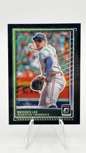 2025 Panini Donruss - Optic Brooks Lee #73 Circles Prizm - Picture 1 of 2