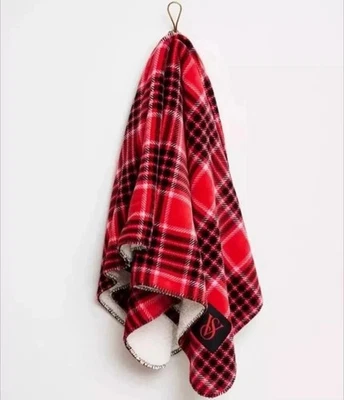 Cobertor de lã aconchegante Sherpa de pelúcia Victoria's Secret xadrez vermelho feriado - Imagem 1 de 3