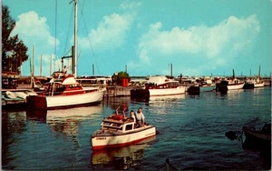 Postal Milwaukee Wisconsin Milwaukee Yacht Club de colección sin publicar - Imagen 1 de 2