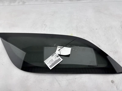 Dodge Durango 2011-2024 ventana trasera izquierda cuarto de vidrio OEM Foto 1 de 4
