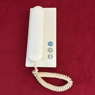 Siedle HTA 811  W Haustelefon In Weiß, Sprechanlage - Bild 1 von 4