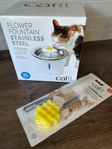 Catit 2.0 Stainless Steel Flower Fountain with cleaning kit - Picture 1 of 9