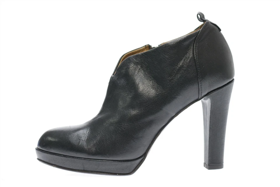 Botas de tornozelo femininas ALBERTO FERMANI couro preto salto tamanho 39 NOVAS! US$ 475 - Imagem 1 de 4