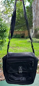Bolso Bandolera LEVENGER Cuero Negro Correa para el Hombro Grano Completo Suave Solapa Bolsillos - Imagen 1 de 6