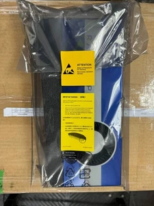 Nuova scheda GPU video workstation AMD Radeon Pro W5700 100-506085 8 GB 256 bit GDDR6 - Foto 1 di 4