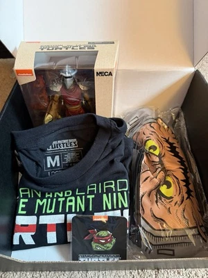 Camiseta NECA TMNT Teenage Mutant Ninja Turtles Garra Trituradora Botín Caja Talla M Foto 1 de 3