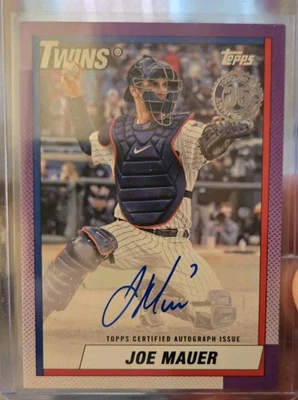 Actualización Topps 2025 - Joe Mauer [en tarjeta automática] [tarjeta autógrafa Topps 1990] gemelos Foto 1 de 4