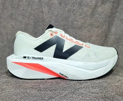 Size 9.5 - New Balance FuelCell SuperComp Trainer v4 - Excellent  - Image 1 of 4