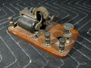 Vintage Festnetz Telegrafenrelais - Bild 1 von 16