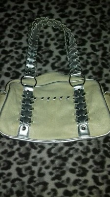 New look hand bag and belt. - Image 1 of 4