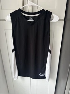 Maglia Jordan vintage 2011 nuova con etichetta L 12-13 anni ragazzo - Foto 1 di 5