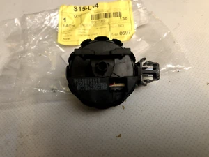 BOSCH Washing Machine Water Pressure Switch - Picture 1 of 7