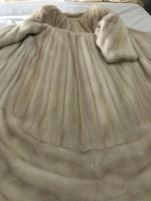 TOURMALINE MINK COAT - Image 1 of 4