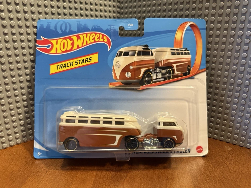 Hot Wheels Track Stars escala 1:64 - vehículo Volkswagen Hauler personalizado OH5SP CGJ44 Foto 1 de 2