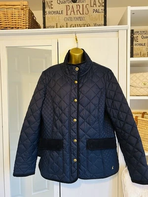 JOULES NAVY MOREDALE QUILTED FLORAL COTTON LINED JACKET UK 18 COUNTRY - Image 1 of 4
