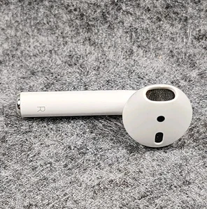 Apple AirPods 2nd Gen Earbud Replacement *RIGHT ONLY* A2032 Original Working - Photo 1 sur 7