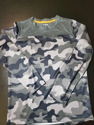 Boys Youth Large (14-16) Lands End Camouflage Shirt - Image 1 of 4