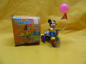 Vintage (50's-60's) Made in Korea Mickey Mouse Wind-up Metal Tricycle Toy w/ Box - Picture 1 of 17