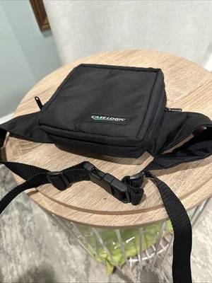 Reproductor de CD compacto portátil Case Logic de colección paquete de cinturón acolchado/paquete Fannie Foto 1 de 4