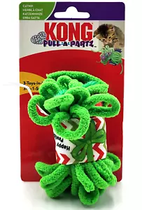 KONG Holiday Christmas Pull-A-Partz Yarnz Green Catnip & Crinkly Cat Toy 4 x 3" - Picture 1 of 12