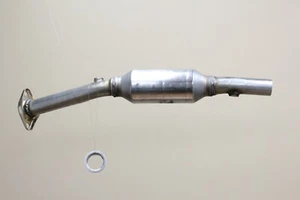 2004 2005 2006 Scion Xa 1.5L L4 Catalytic Converter - Picture 1 of 1