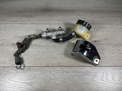 Kawasaki Vulcan 1600 2005 cilindro maestro de freno trasero con depósito 13159-1052 Foto 1 de 4