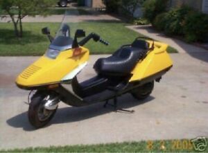 COMPLETE SET OF YELLOW HONDA HELIX CN250 FUSION CN 250 SCOOTER UPPER PANELS
