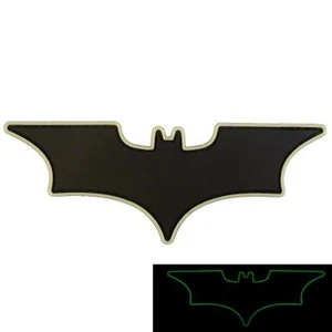 Batman Caballero Oscuro Brillo GITD PVC Goma 3D Morale Cosplay Parche de Cierre Táctil - Imagen 1 de 7