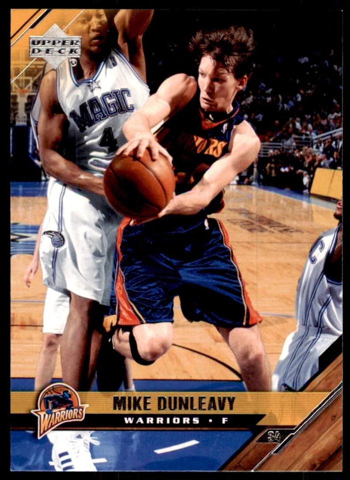 2005-06 Upper Deck. Mike Dunleavy A Basketball Cards #59 - Image 1 of 2