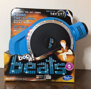 Bop It! Beats Electronic Handheld DJ Music Turntable Game Toy 2013 Hasbro NEW