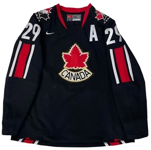 CAMISETA NIKE JONATHAN TOEWS TEAM CANADA WORLD JUNIORS XXL CHICAGO BLACKHAWKS - Imagen 1 de 4