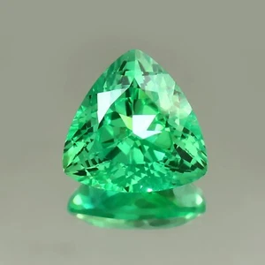 Piedra preciosa suelta de corte trillón de zafiro verde natural de Ceilán de 12,50 quilates 14x14 mm - Imagen 1 de 4
