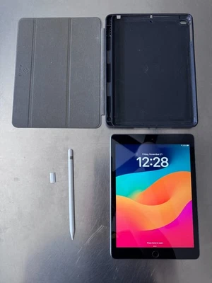 iPad 6th Generation Space Gray 128GB with Apple Pencil, adapter, and case bundle - Image 1 of 4