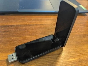 TP-Link Archer T4U AC1300 Dual Band Wi-Fi Adaptor V2.0 - 2.4 and 5GHz - Photo 1/2