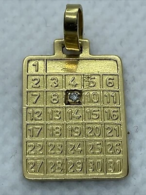 UNOAERRE ITALY Solid 18K (750) Yellow Gold Diamond PERSONALIZED CALENDAR Pendant - Image 1 of 4
