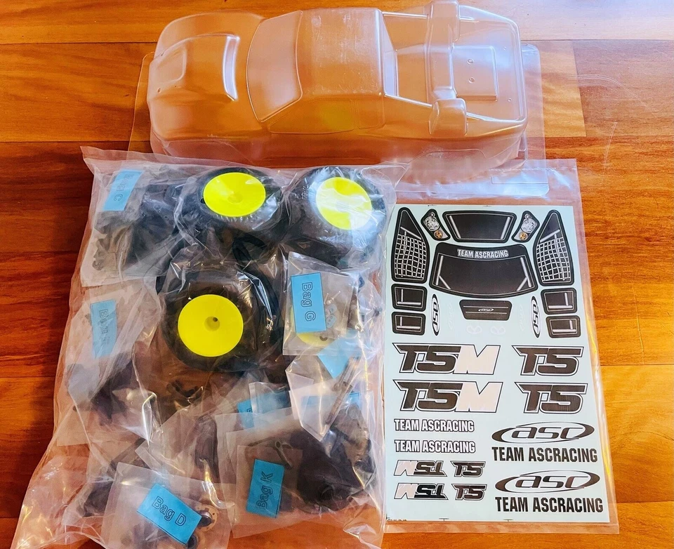 RC10T5 1/10 Stadium Truck Kit – Brand New, Unassembled - Image 1 of 2