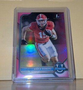 2022 Bowman University Pink Refractor 1st RC Brock Bowers #83 Georgia Bulldogs