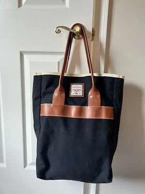 Bolso grande con asa superior unisex Treason Toting Company de lona/cuero Foto 1 de 4