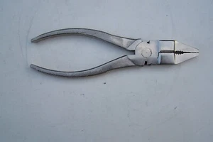 Raised Cutter Kreuzlukengriff Zange für 356 Porsche Werkzeugrolle helle Oberfläche - Bild 1 von 13