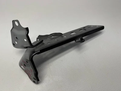 MAZDA CX-9 2017-2025 SOPORTE DE SOPORTE DE MONTAJE DE GUARDABARROS DELANTERO DERECHO FABRICANTE DE EQUIPOS ORIGINALES Foto 1 de 4