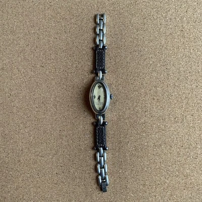 Reloj Mujer Silpada Designs Cuero Ovalado Acero Inoxidable 7.75 pulgadas BATERÍA NUEVA Foto 1 de 4