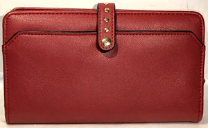 INC International Concepts L36703 Womens Crimson Travel Wallet - Picture 1 of 6