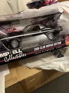 1:18 HIGHWAY 61 1970 383 CUDA REVERSE STROBE STRIPE 2006 CAMPBELL COLLECTIBLES - Picture 1 of 13